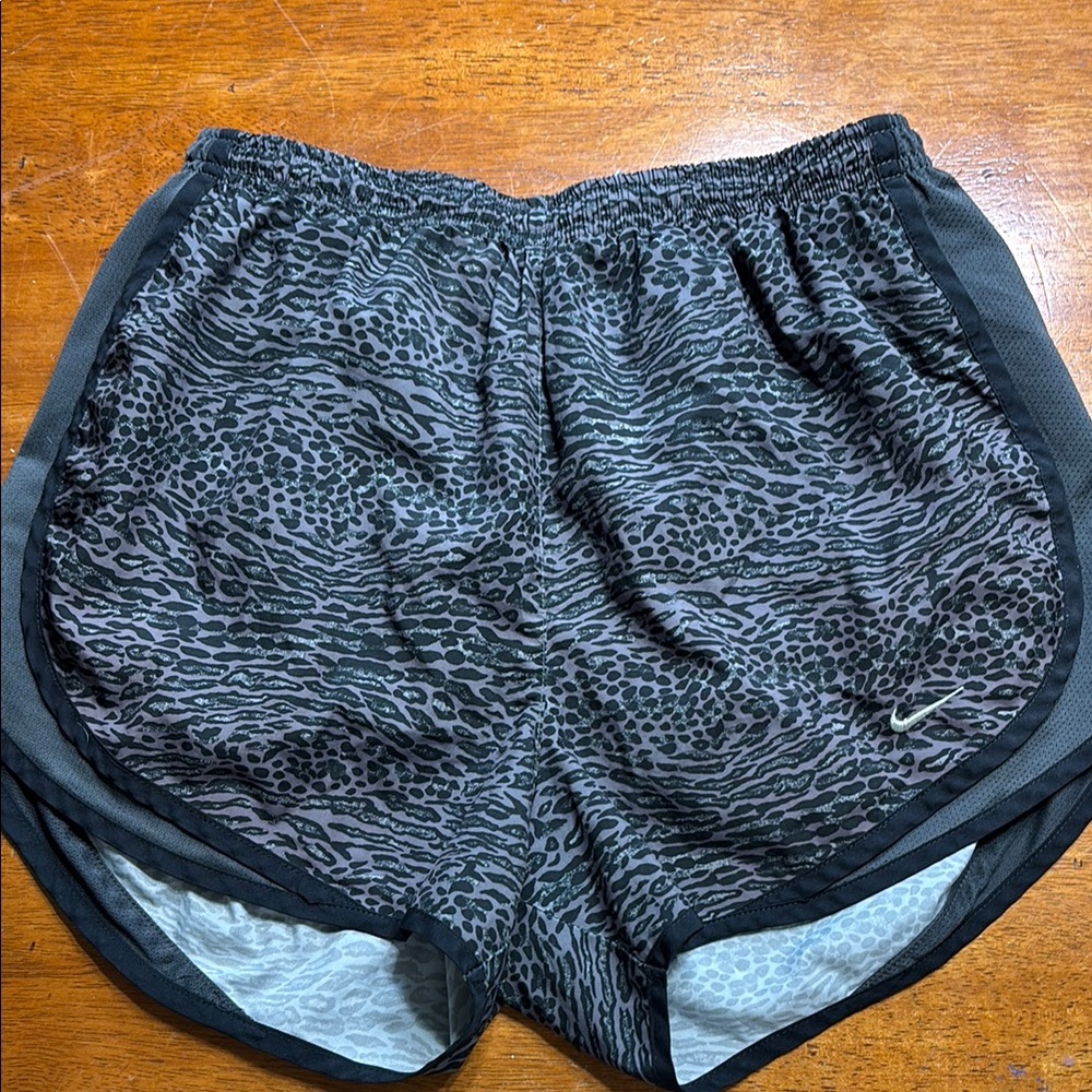 Nike Women's Gray Animal Print Athletic Shorts